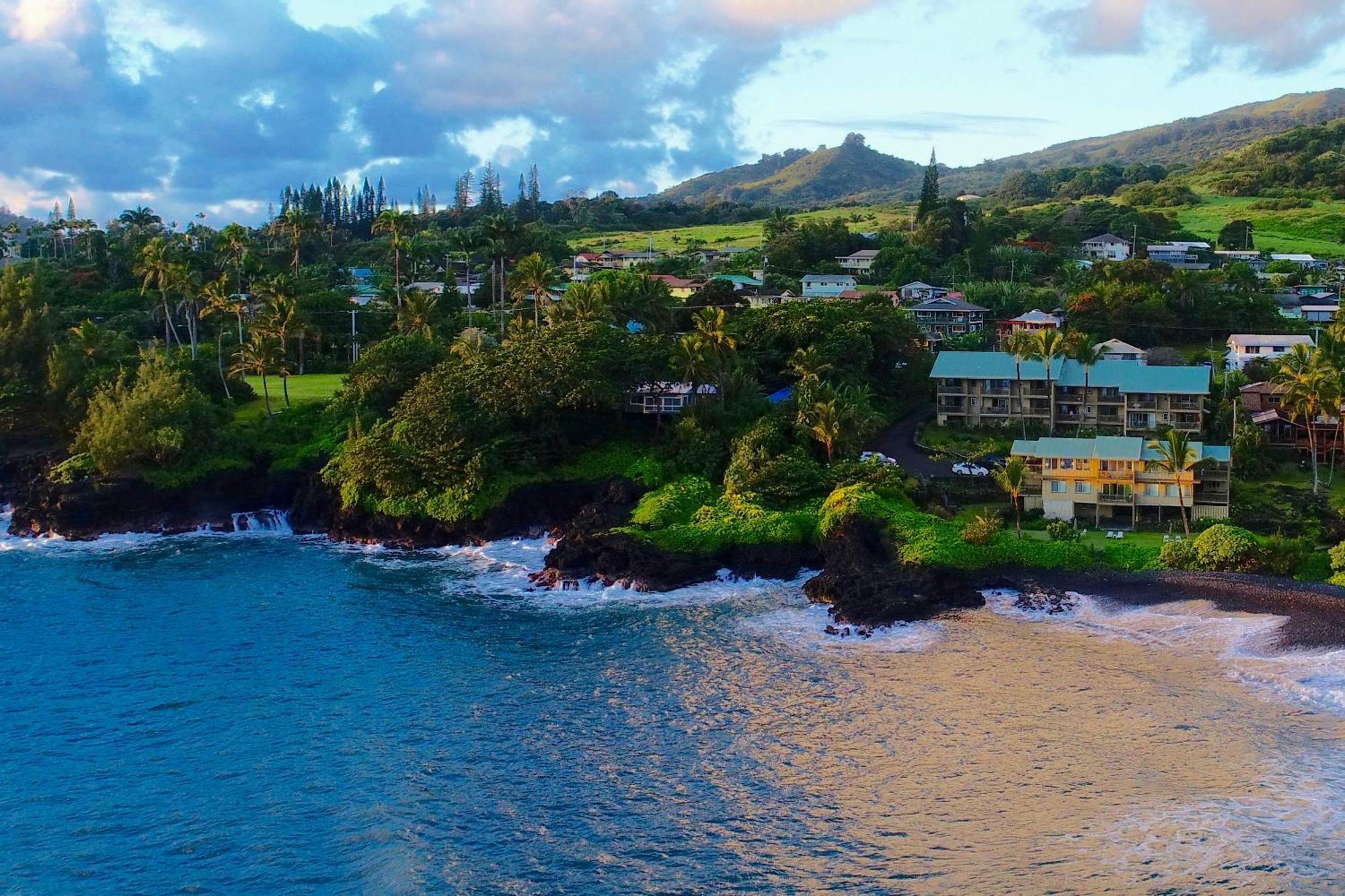 Hana Kai Maui - #4 Nanuʻalele Oceanfront 1 Br Apartment Exterior photo